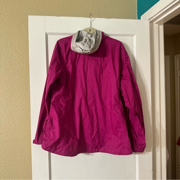 L.L. Bean light windbreaker jacket size 1X - Picture 6 of 10